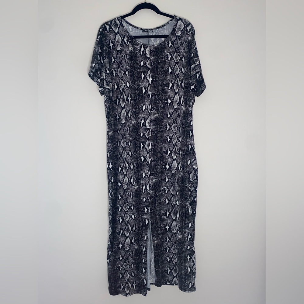 Storyteller - Round Neck Snake Skin, Front-Slit Maxi Dress